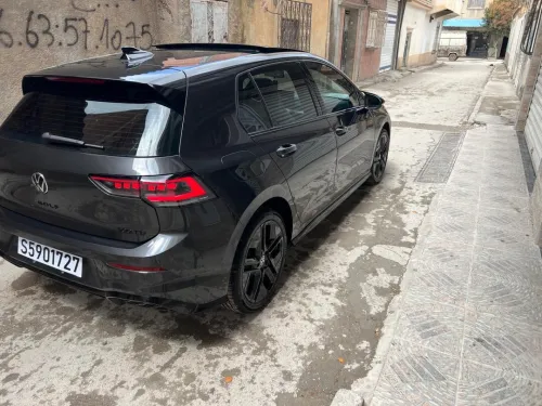 Volkswagen Golf 8 2025 R-Line