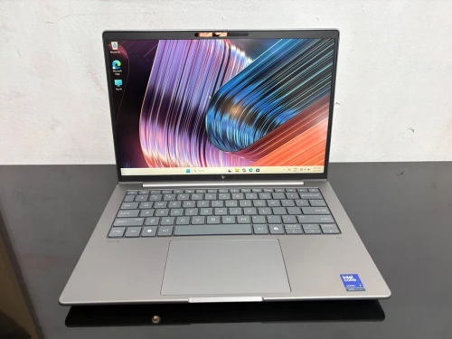 HP ZBook Firefly G11 14"