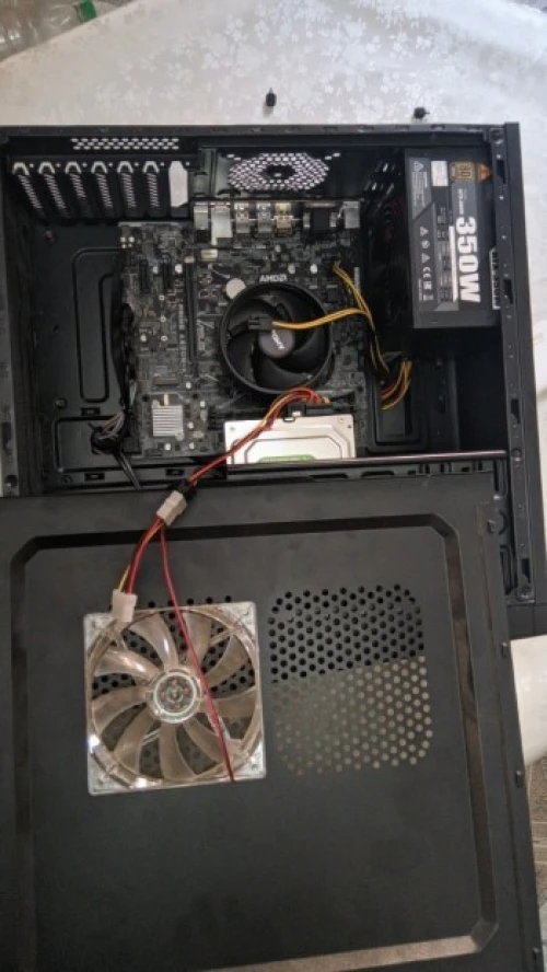 Pc gamer ryzen 5 3400g