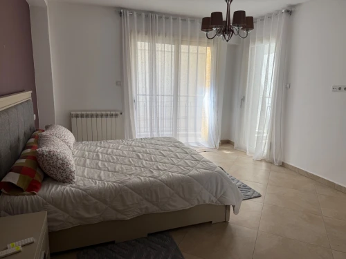 Location Appartement F3 Alger Hydra