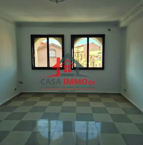 Vente Appartement Niveau de villa F4 Alger Dely brahim