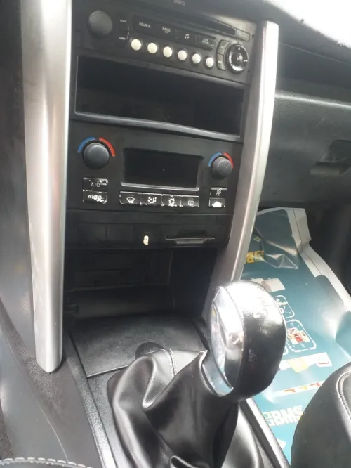 Peugeot 207 2008 207