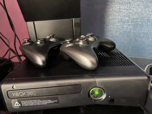 Xbox360 slim