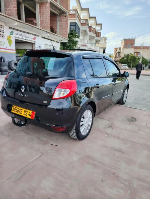 Renault Clio 3 2012 Night and Day