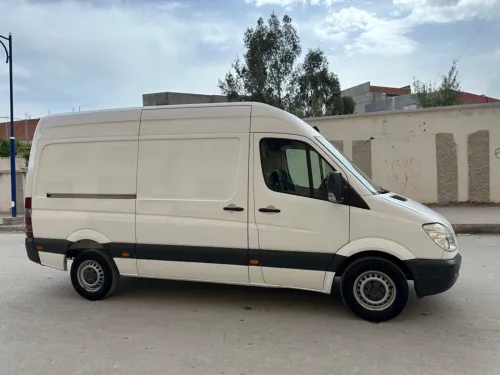 Mercedes Sprinter 2014 Surélevé chassis moyen
