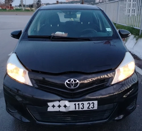 Toyota Yaris 2013 1 ère main