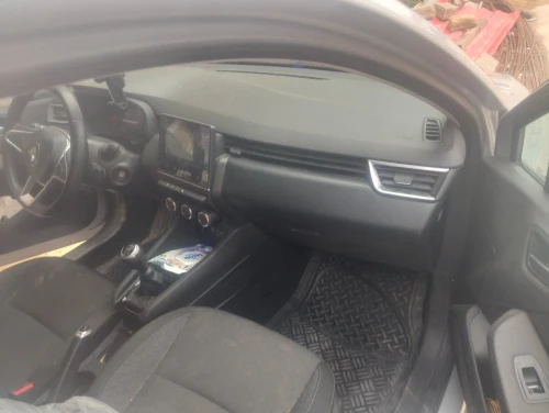 Renault Clio5 2022 Busness