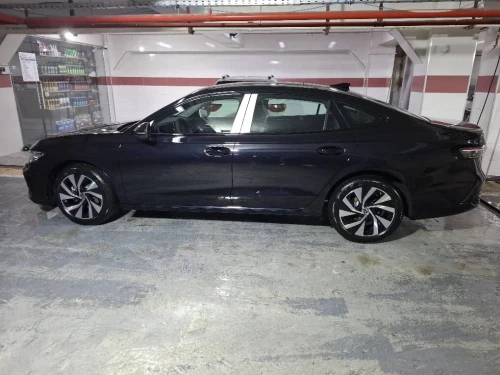 Volkswagen Passat 2025 PRO