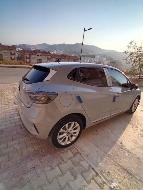 Renault Clio 5  2024 Evolution