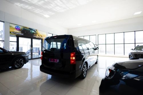 Peugeot Traveller 2026 vip
