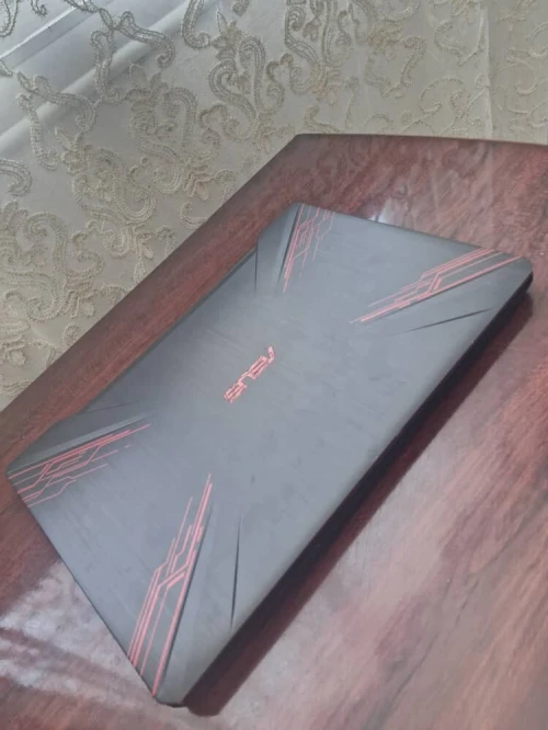 Gaming laptop Asus