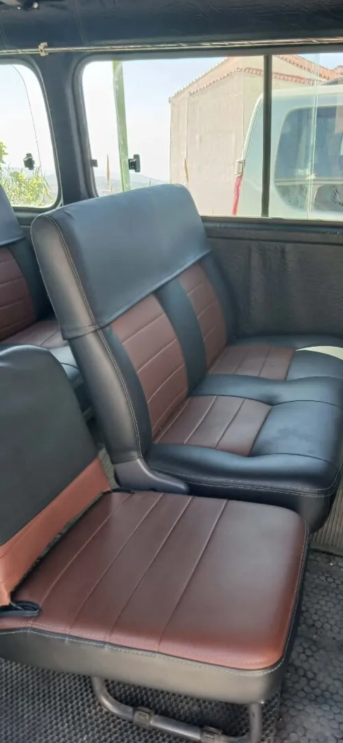 Nissan urvan Urvan 2013