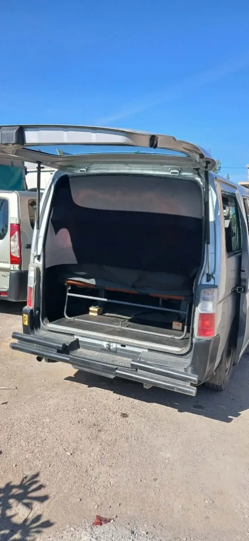 Nissan urvan Urvan 2013