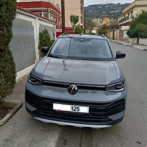 Volkswagen Tahru 2025 