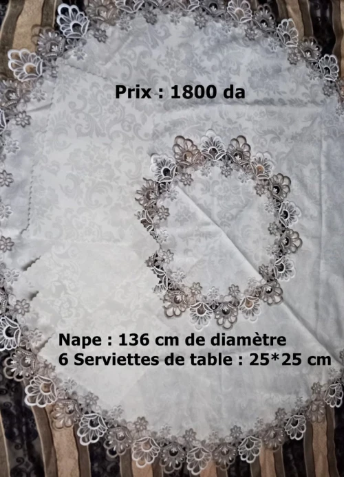 Nappe pour une table ronde 1800 Da négociable