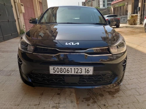 Kia Rio 2023 