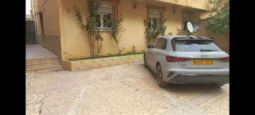 Location Appartement Niveau de villa F4 Blida Soumaa