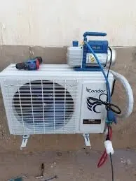 تصليح و تركيب اجهزة التبريد وشحن الغز