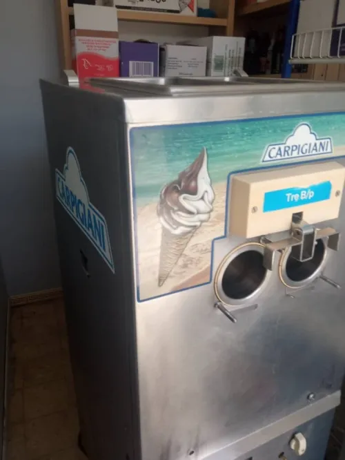 Machine de glace Carpigiani 