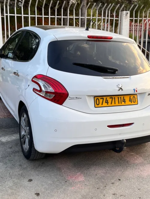 Peugeot 208 2014 Allure