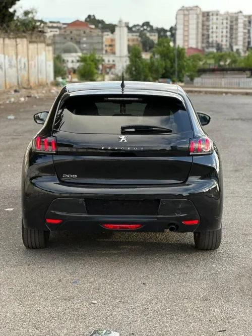 Peugeot 208 2024 