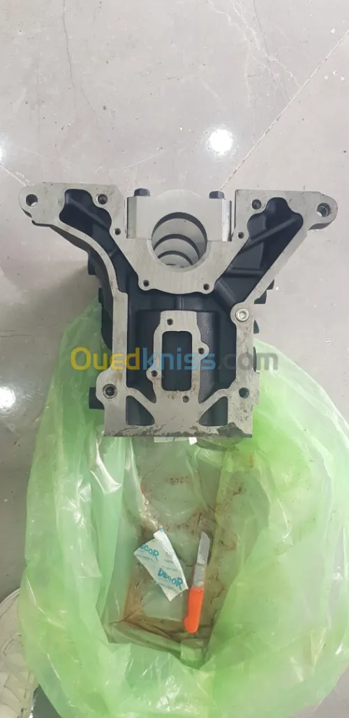 Bloc moteur spark 3 