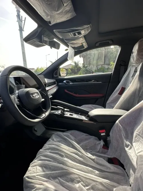 Geely Coolray 2025 starlight