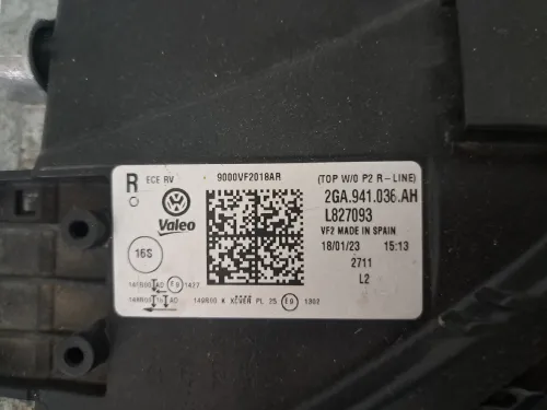 Far Av T-ROC TQ-LIGHT D