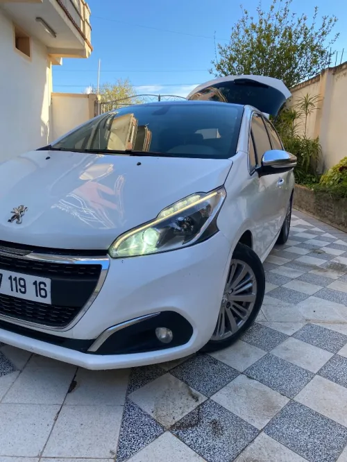 Peugeot 208 2019 Allure