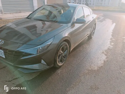 Hyundai Elantra 2022 