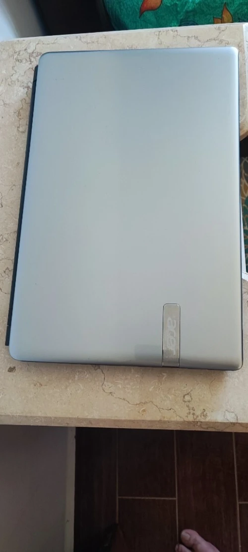 PC Portable Acer Aspire E1-570 Très Bon État