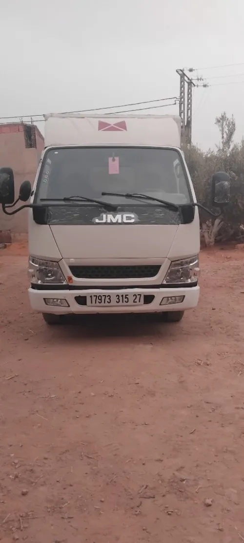 JMC TFR 2015 cabine simple