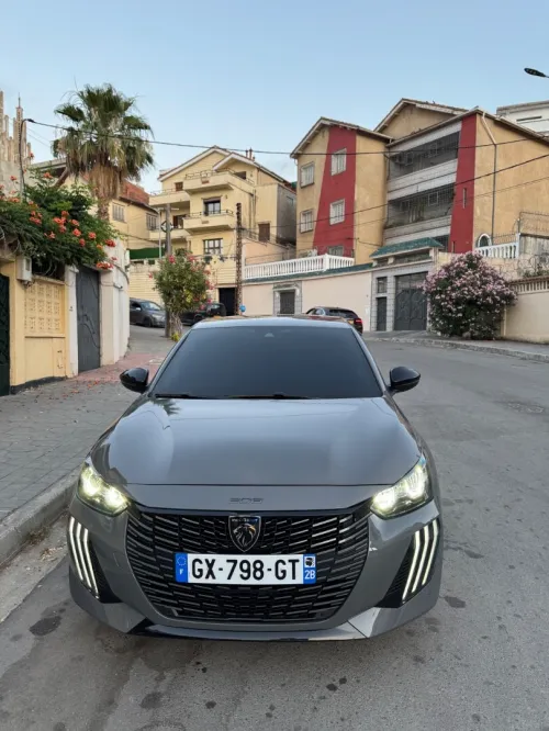 Peugeot 208 2024 Allure Pack