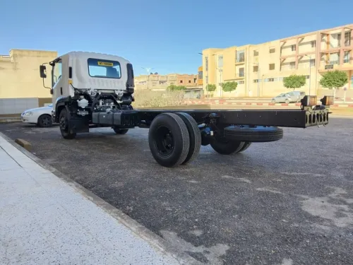 isuzu supr jombo isuzu supr jombo 12 ton 2026