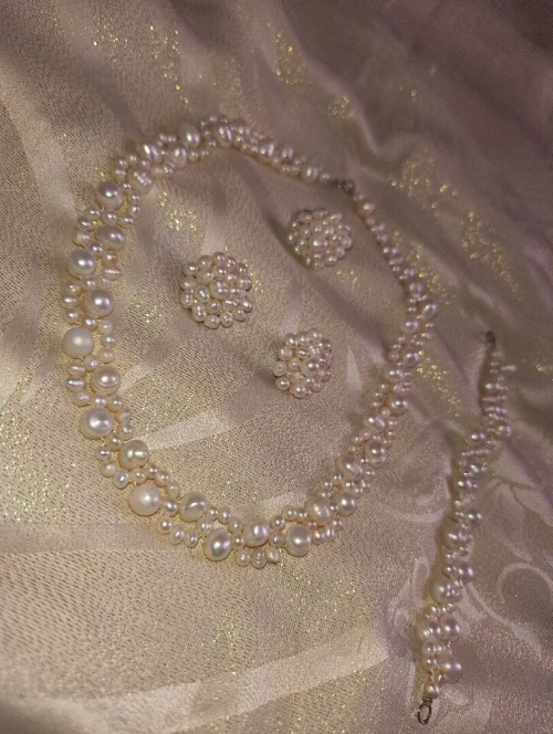 Parure de vrai perles