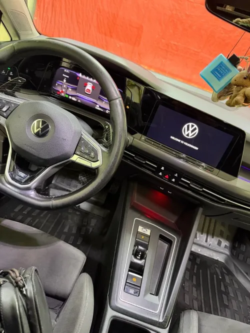 Volkswagen Golf 8 2021 R-Line
