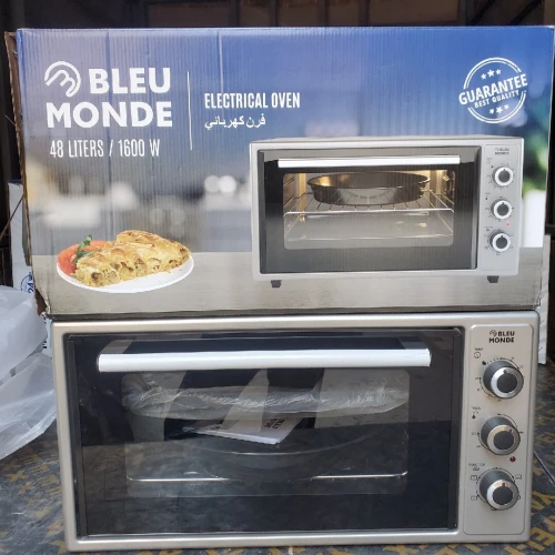 Four Blue monde 48L ventilé 1600W