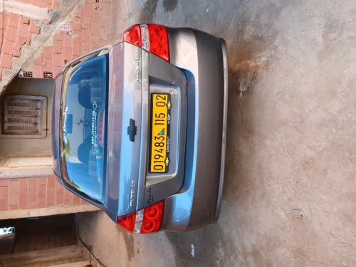 Chevrolet Aveo 4 portes 2015 Lt+