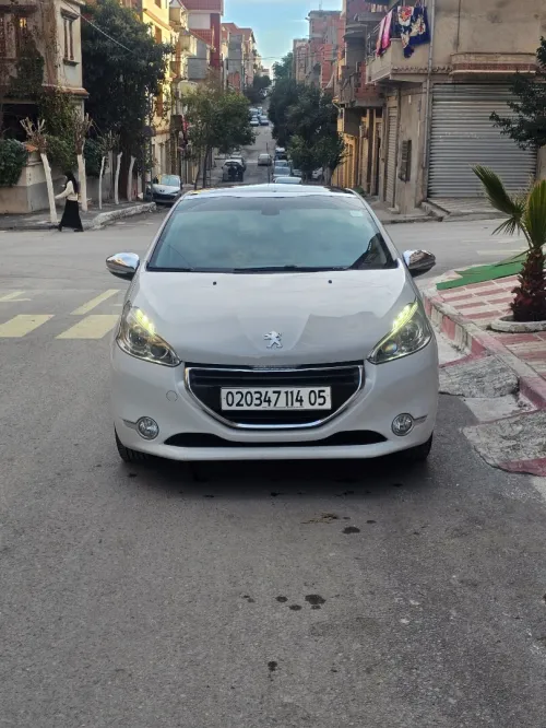 Peugeot 208 2014 Allure