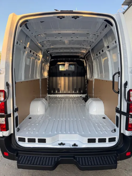 Renault 3 سنوات Mastar 3panx jml 2025