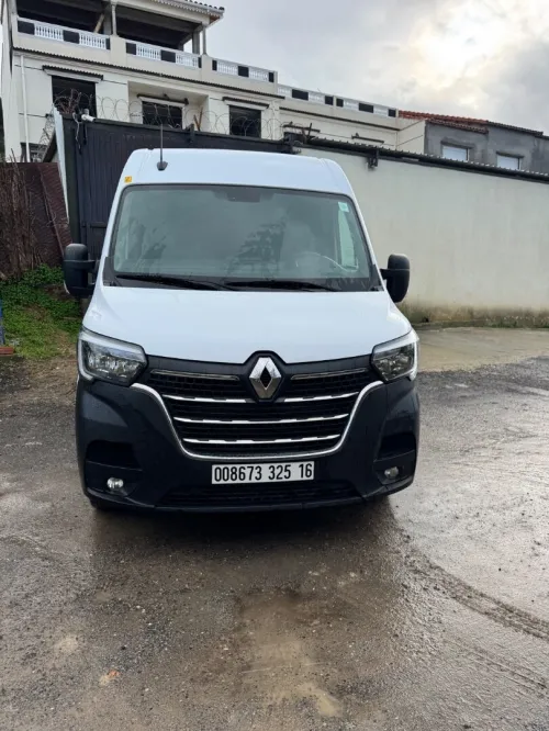 Renault Master 2 panx 2025