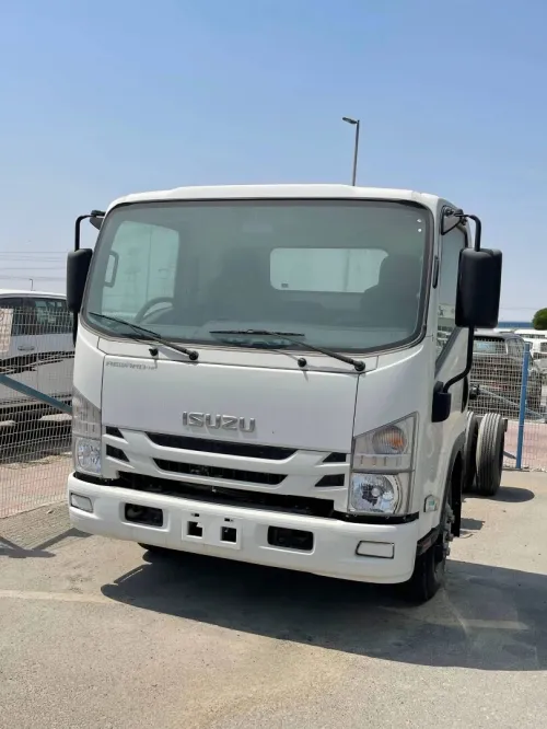 Izuzu NPR 71 2025
