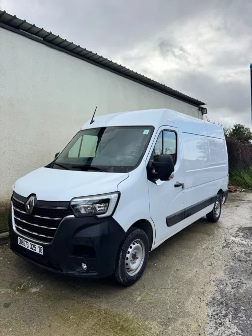 Renault Master 2 panx 2025
