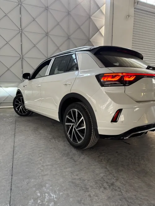 Volkswagen T-Roc 2025 R- Line Edition 