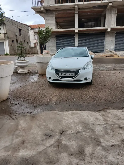 Peugeot 208 2014 Allure