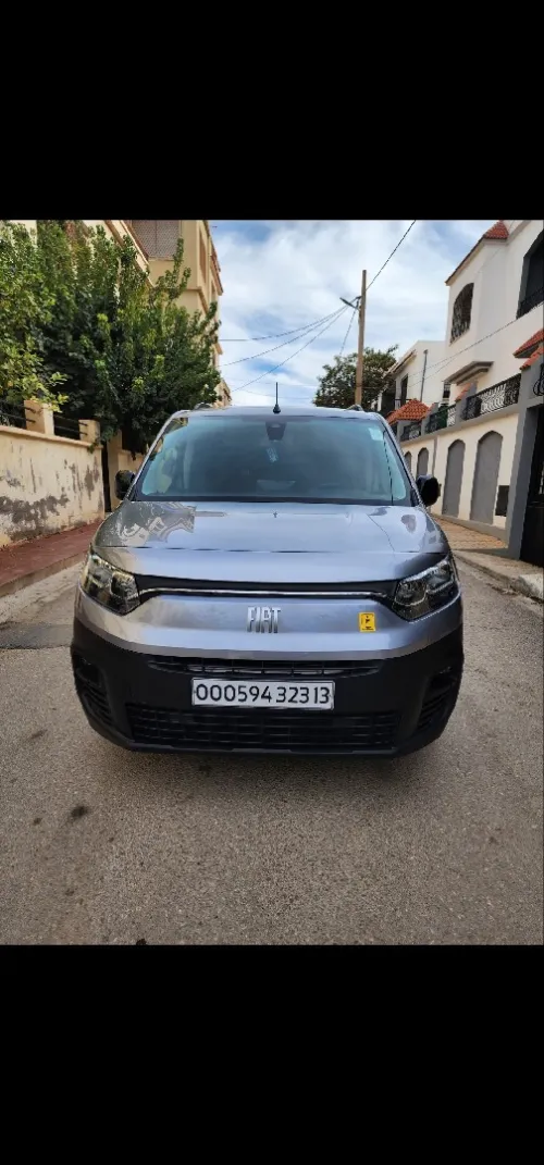 Fiat Doblo 2023 Comérciale