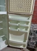 VENTE FRIGIDAIRE MARQUE  RAYLAN EN TRES BONNE ETAT