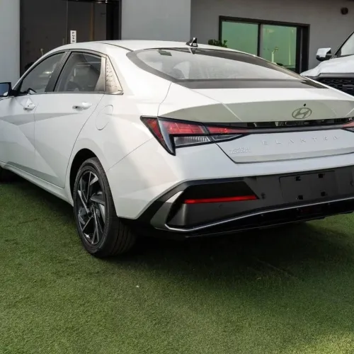 Hyundai Elentra 2025 GLX