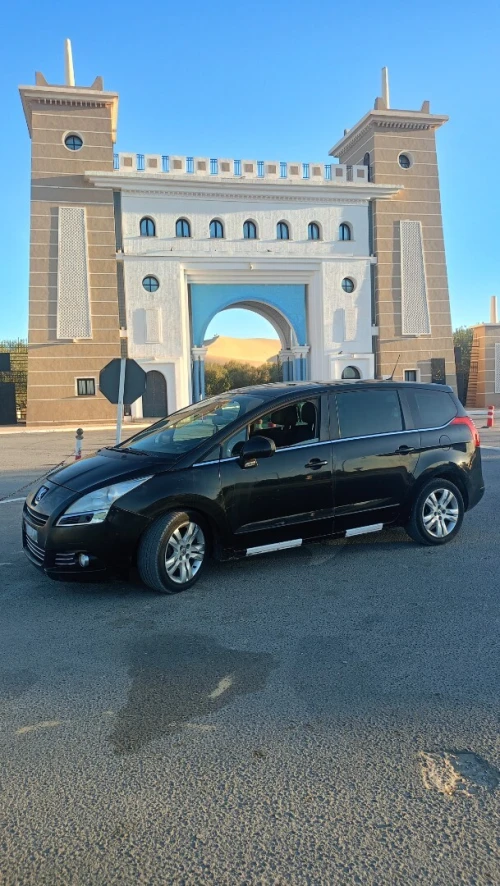 Peugeot 5008 2011 Allure