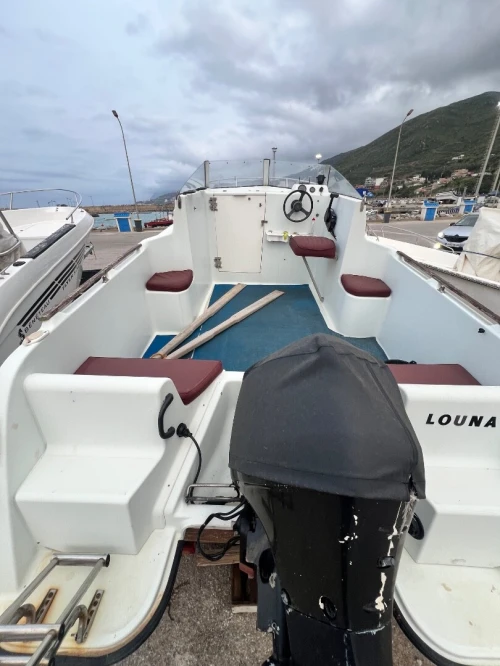 Bateau California 580  5,80m avec moteur Suzuki 70CV 4 temps